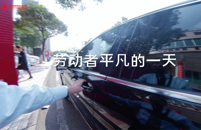 第一視角帶你體驗陶瓷“搬磚人”的一天，致敬追夢人！